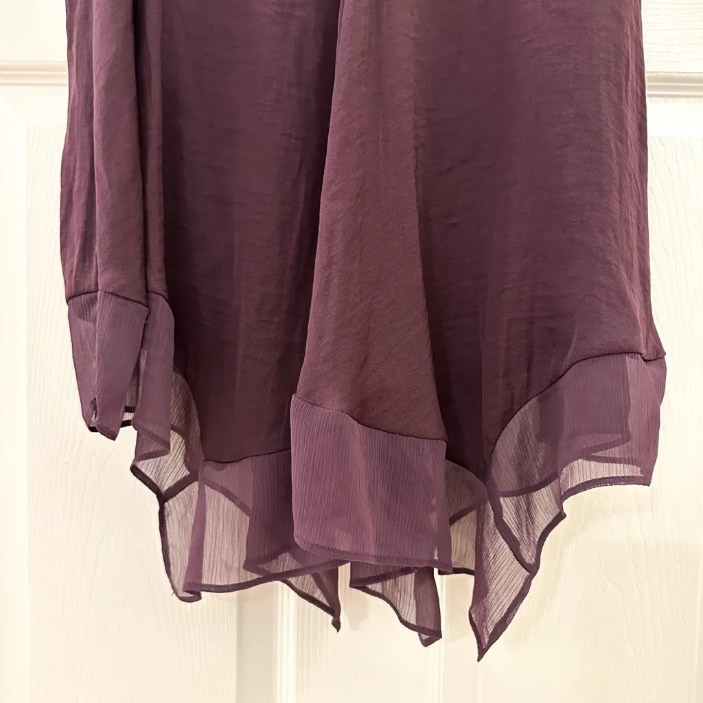 Vera Wang Sleeveless Satin Chiffon Asymmetrical Hem V Neck Top Purple sz Small - Image 5
