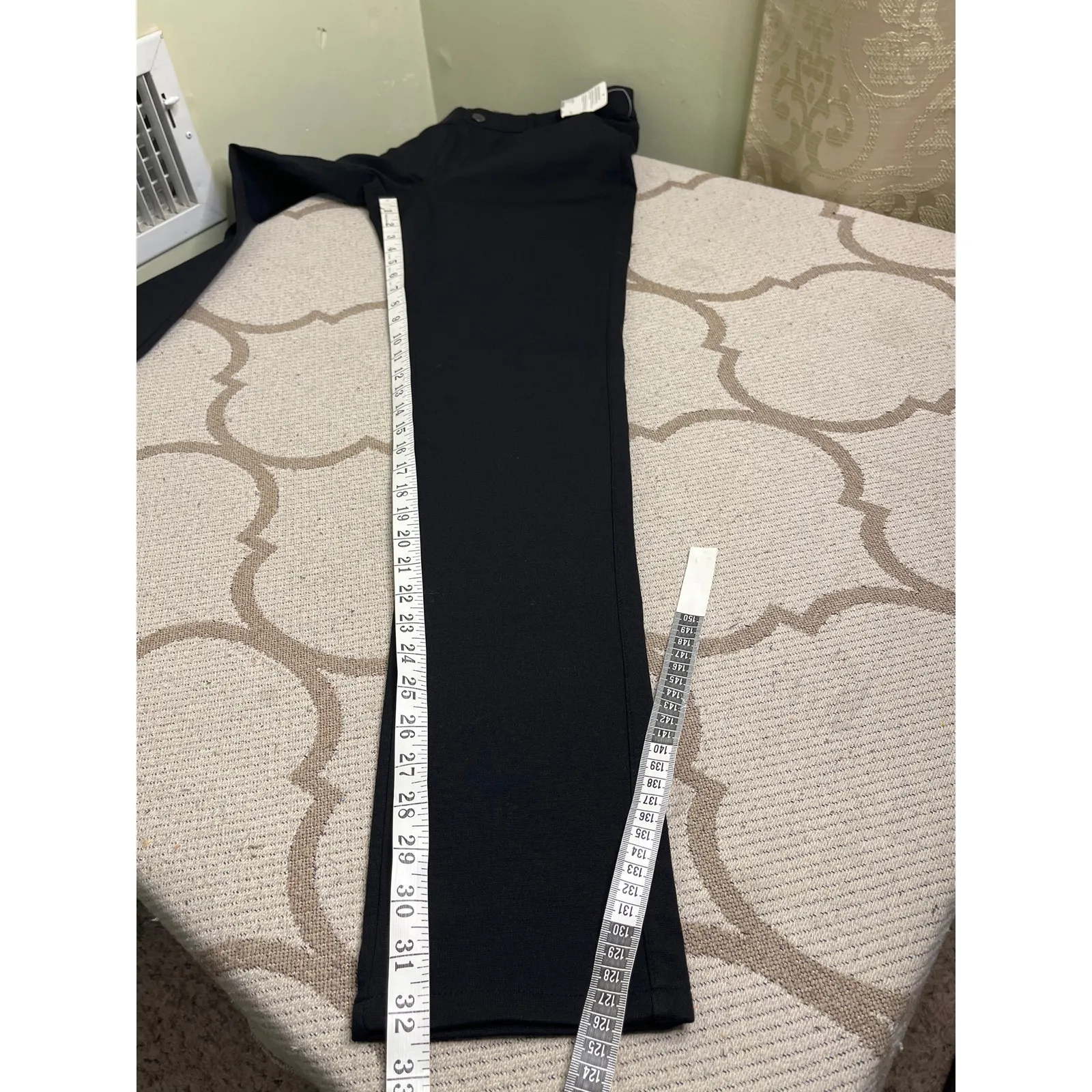 NWT Roots Canada 5 pocket stretch pants, size large - Image 11