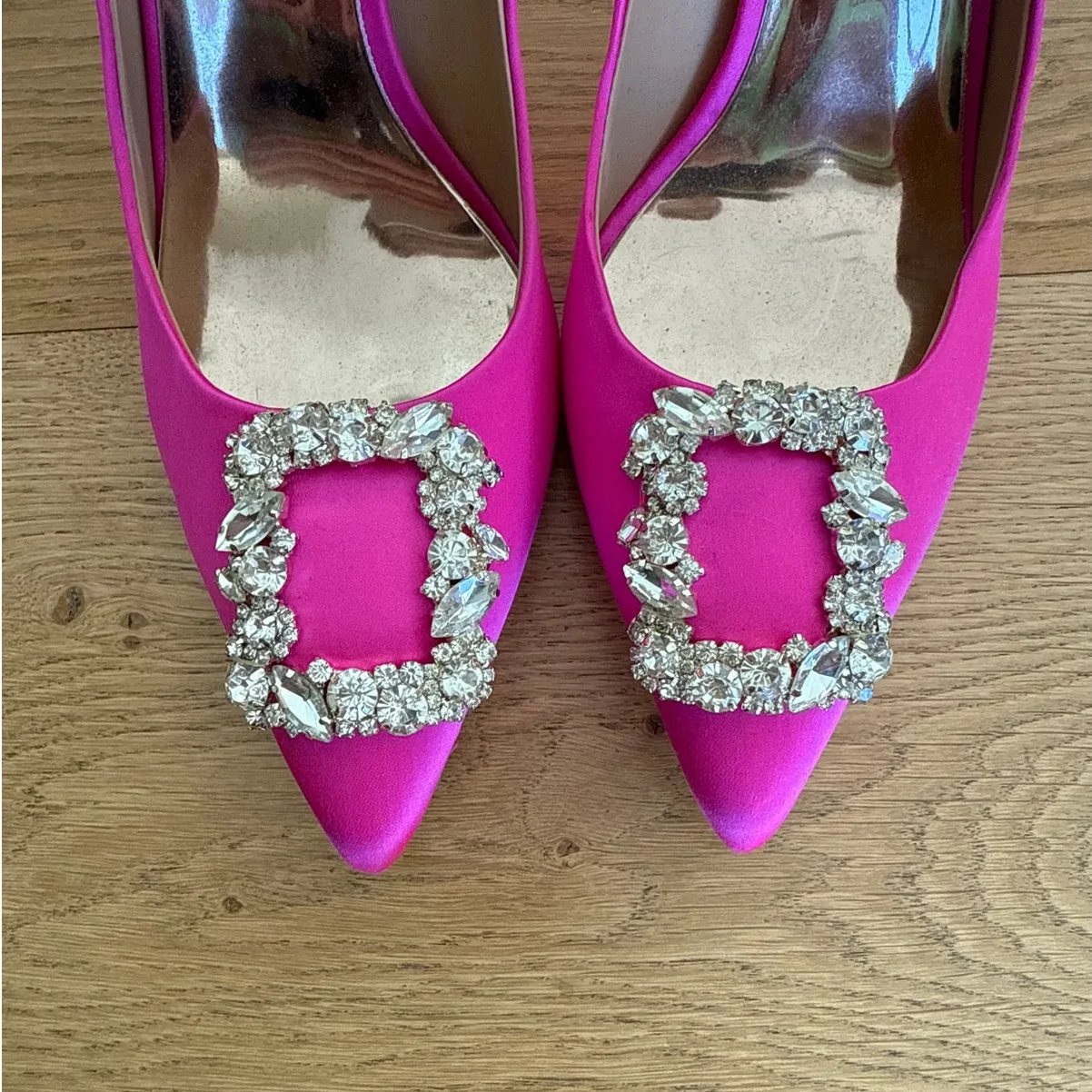Badgley Mischka - Cher Crystal Embellished Satin Pumps in Hot Pink & Silver - Image 2