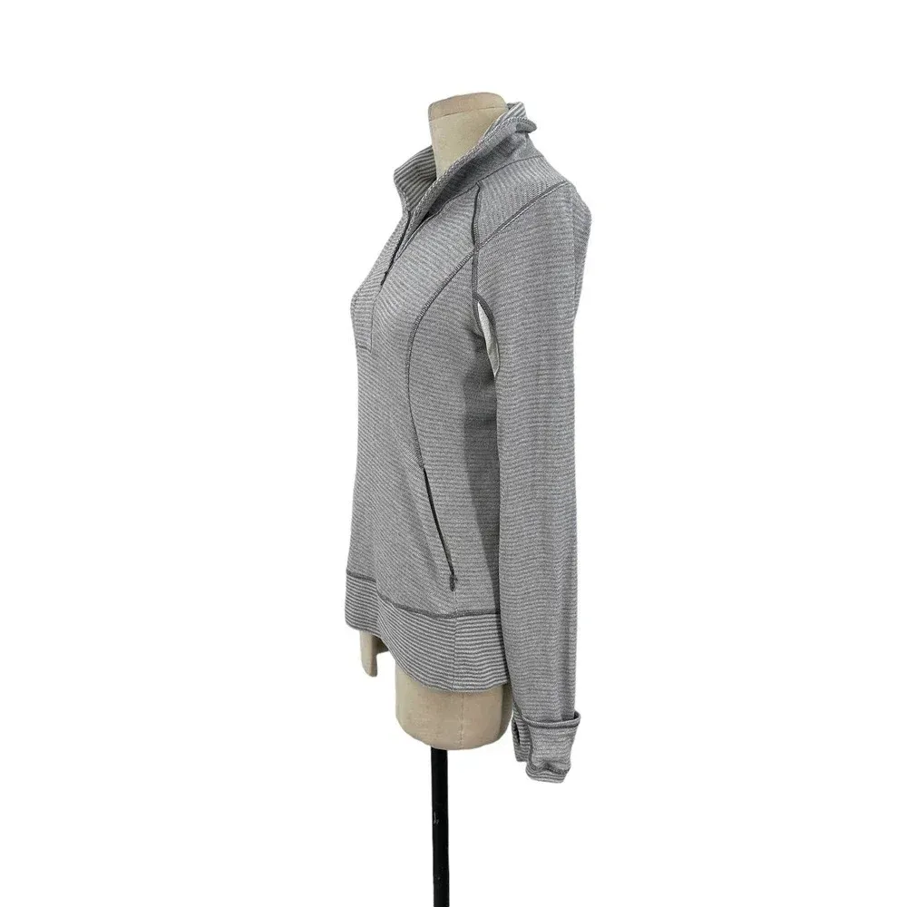 Lululemon‎ Think Fast Pullover Heathered Slate Tonka Stripe Gray Size 8 - Image 4