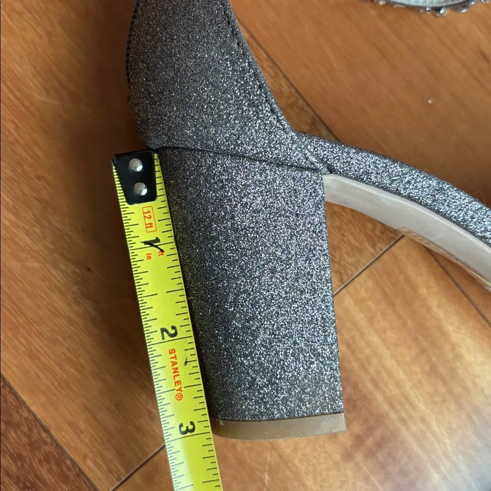 Oleg Cassini crystal heels - Image 10