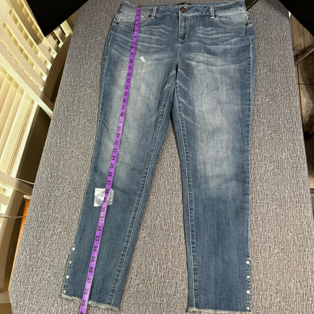 1822 Denim Women’s Jeans - Image 13