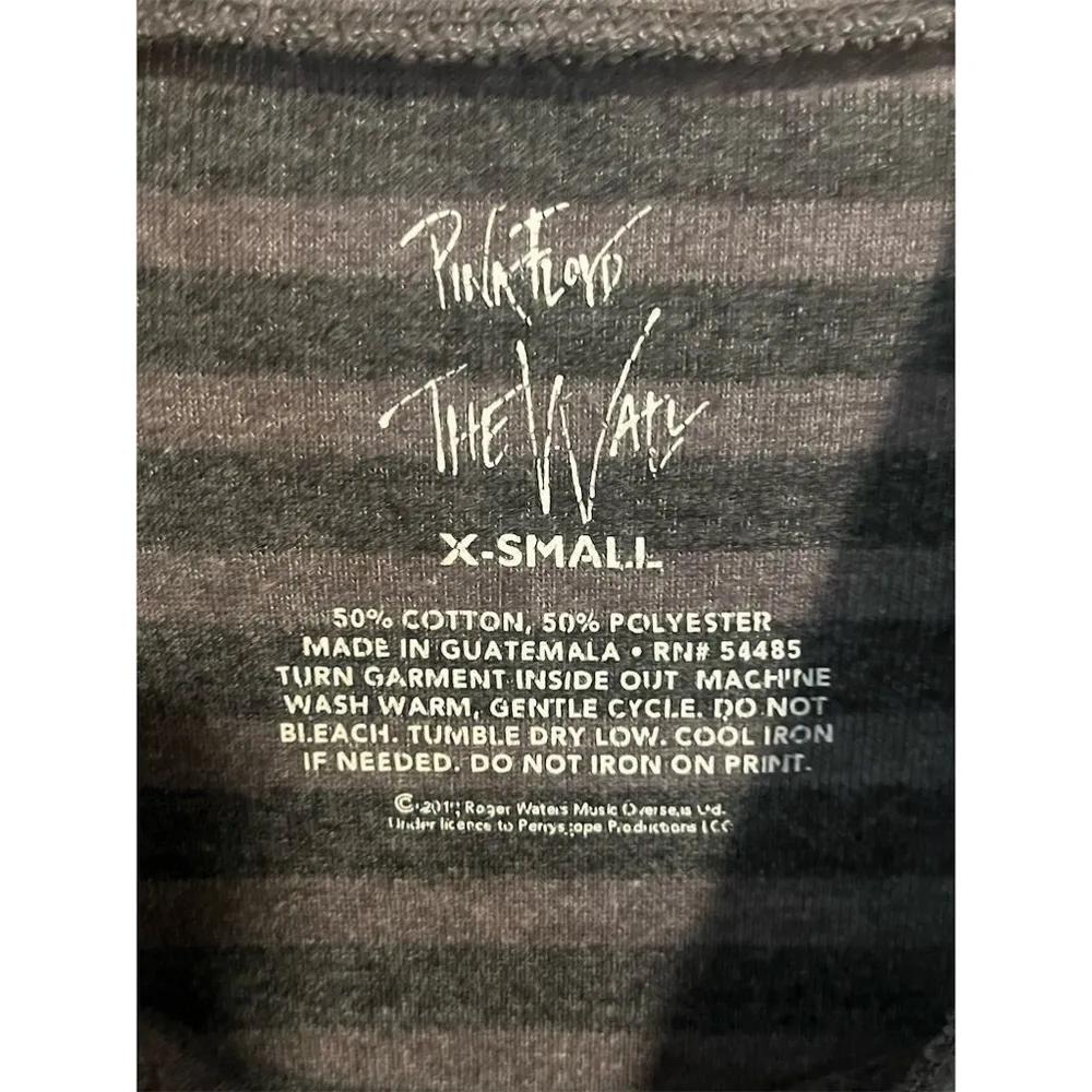 American Eagle Pink Floyd Shirt Womens XS The Wall Gray Striped Mock Neck Top - Image 6