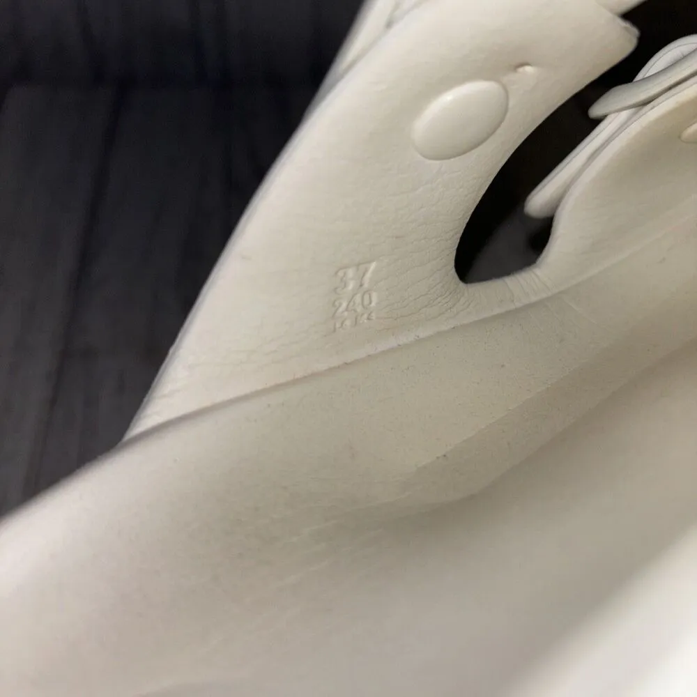 Womens Size 6 Birkenstock White Rubber Sandals - Image 6