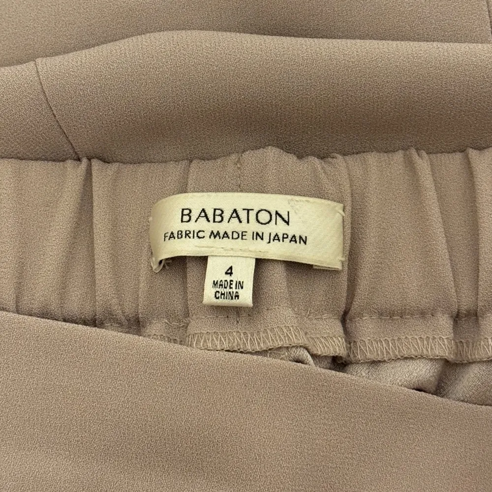 Aritzia Babaton Cohen Pant Size 4 Neutral Tan Brown Pleated Dress Pants - Image 4