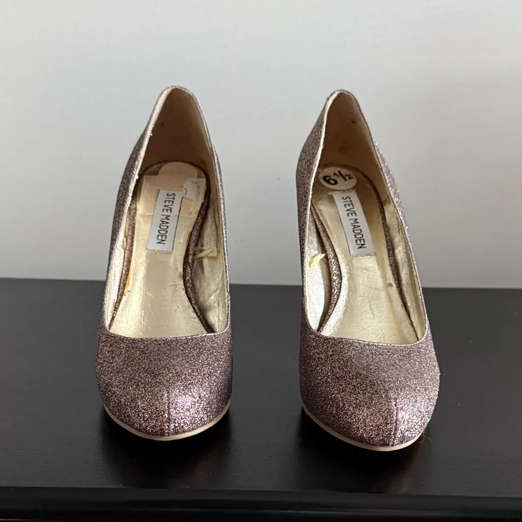 Steve Madden Glitter Heels Sz 6.5 - Image 2