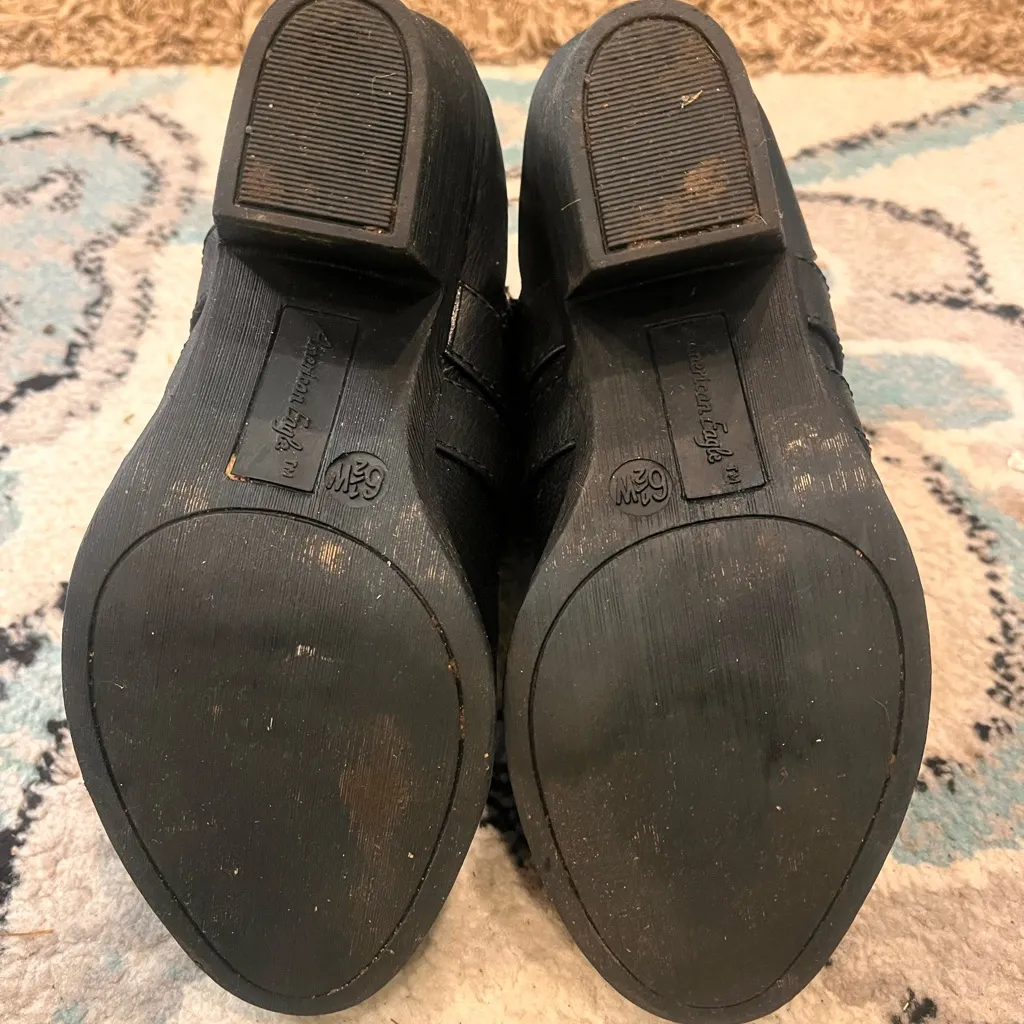 American Eagle Black Ankle heal Boots Sz 6 1/2 W - Image 5