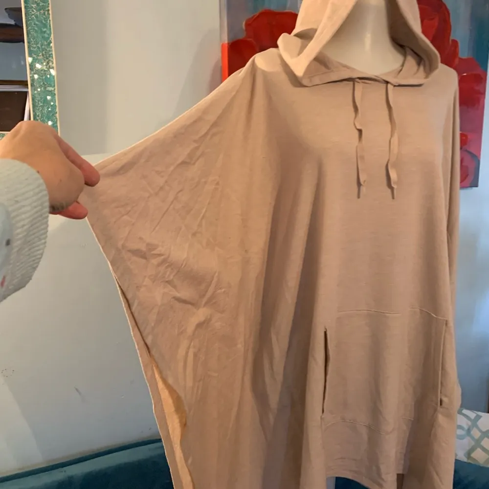 Cuddl Duds Comfort Wear Tan Hoodie Top Women’s Size L /XL - Image 4