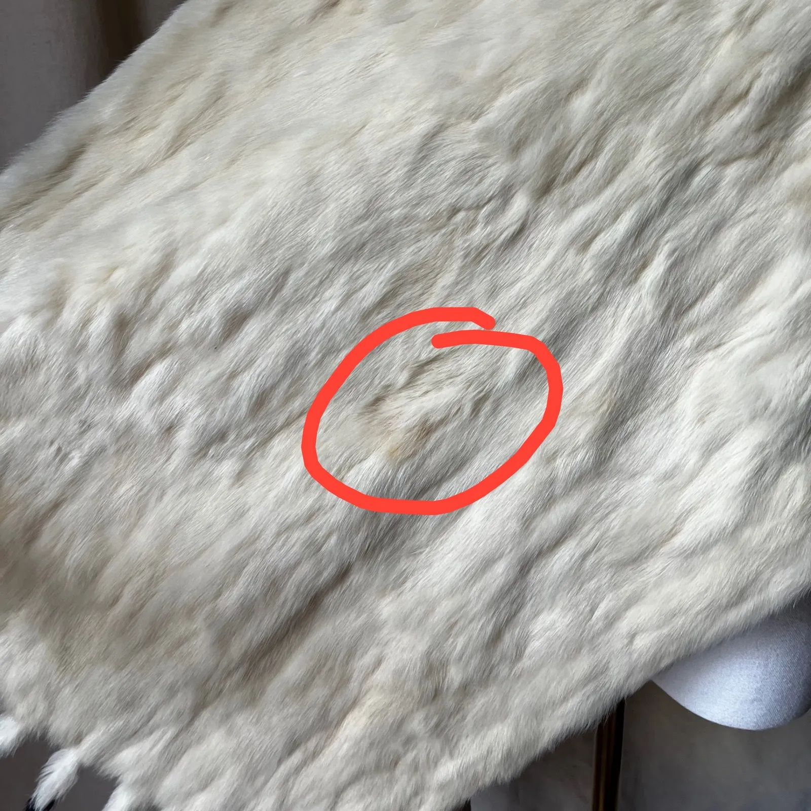 Vintage Buttercream Rabbit Fur Bridal Wrap w/ Black Tipped Tails‎ 43" Long Size undefined - Image 5