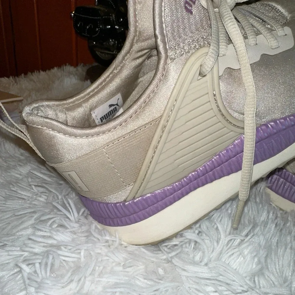 New Puma Soft Foam Optimal Comfort Women's Lilac/Pewter Shoes Size US 10 - Image 2