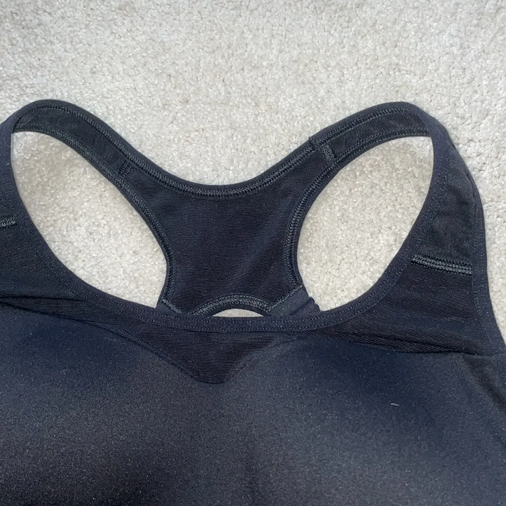 Super Nice Used / Worn Padded Black Gymshark Sports Bra - Image 6