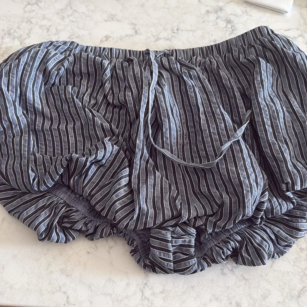 Lovers + Friends Taylen Short in Navy Blue Stripe - Image 4