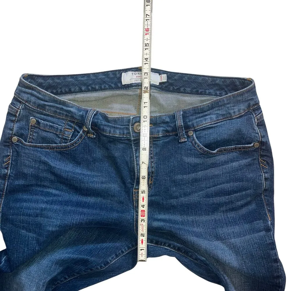 NWOT Torrid Boyfriend Straight Mid-Rise Medium Wash Jean-12 XS - Image 9