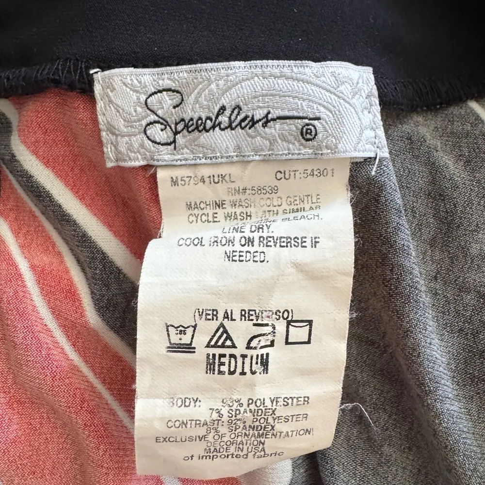 Speechless Y2K Red and Black Patterned Casual Dress - Image 2