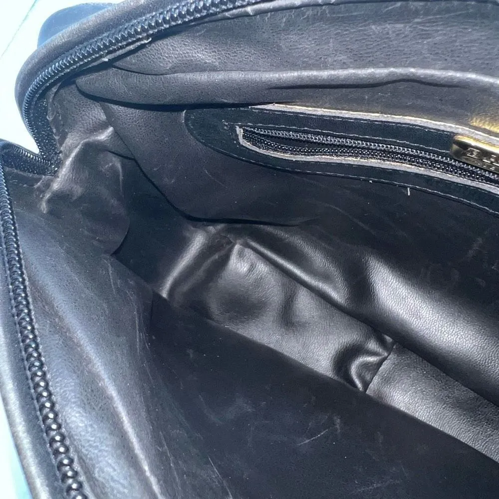 Bally Vintage Made in Italy Leather and Suede Crossbody Bag Black - Image 9