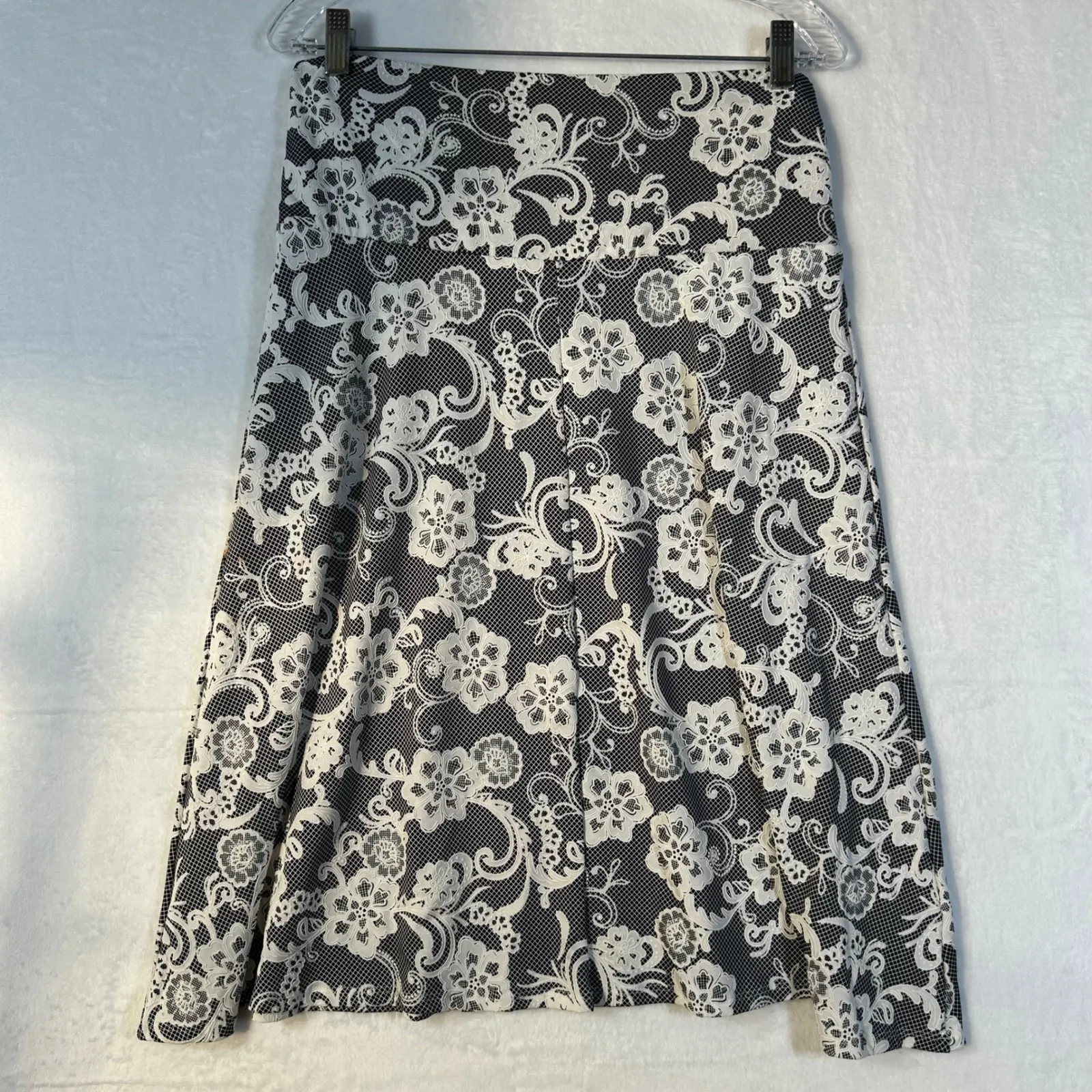 ASHLEY BLUE Womens A Line Midi Skirt Black White Floral Lace Overlay Size L Size L - Image 2