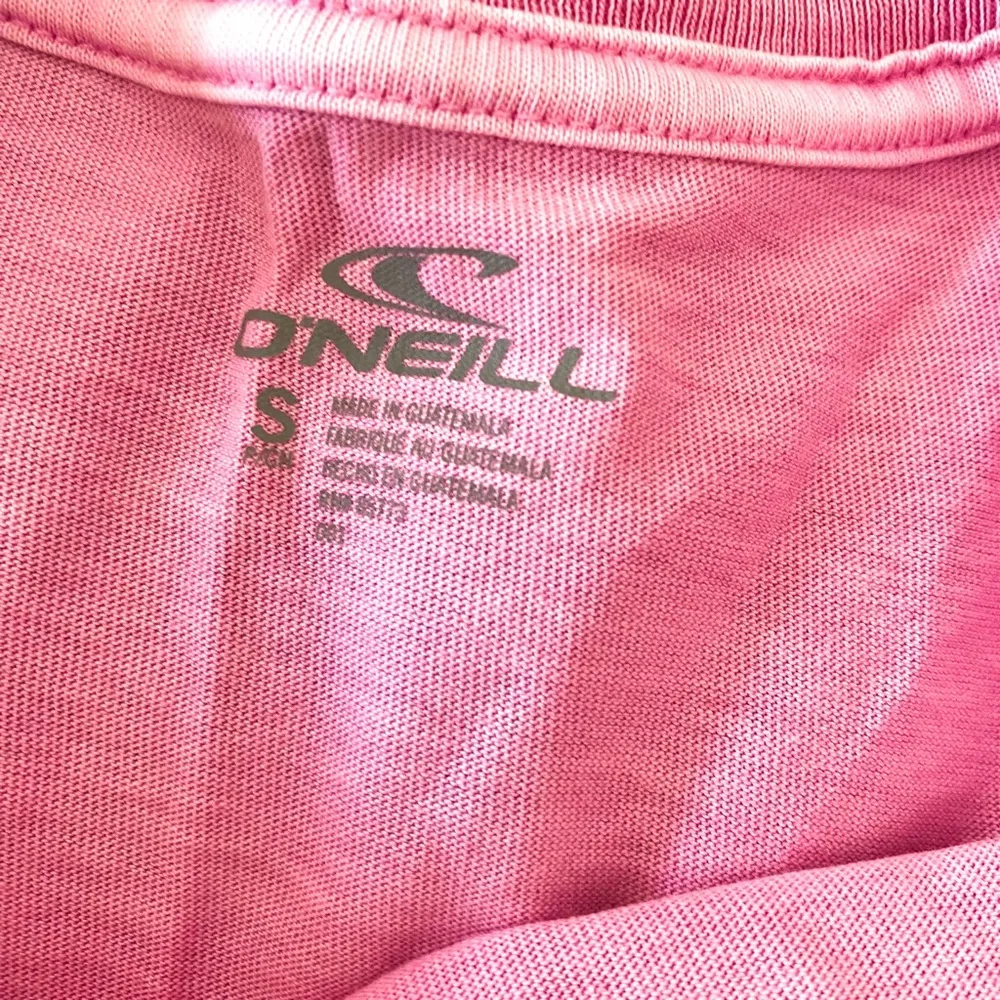 O'Neill Barbie Pink Sunshine Graphic Print Short Sleeve Shirt Size Small - Image 3