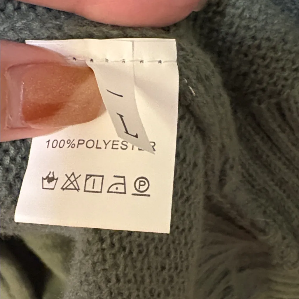 Green Hoodie Knit Cardigan Sweater with Simply Live graphic in tan patch pockets Size L - Image 8