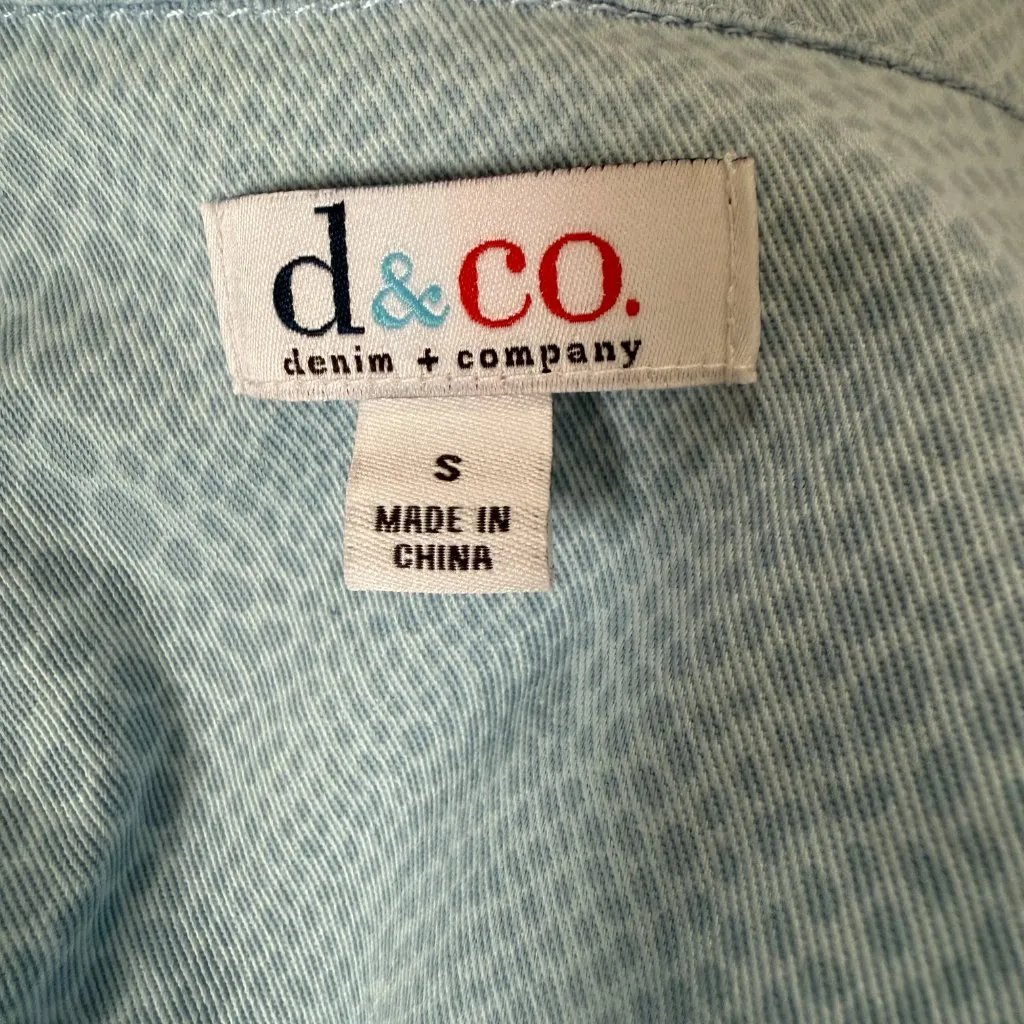 Denim & Company light blue spotted collared 3/4 sleeve jacket size small - Image 13