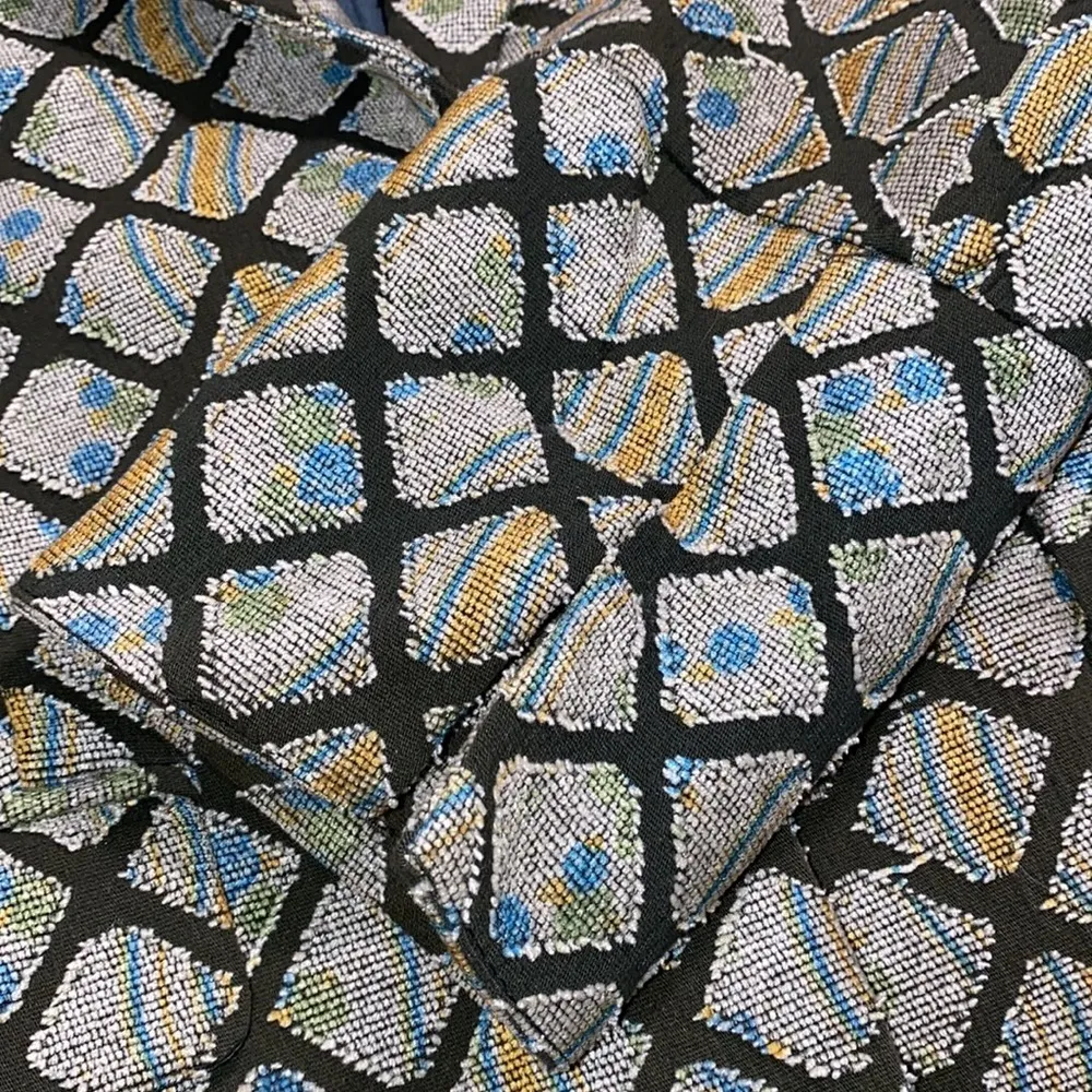 Ark & Co. small women’s blazer with shoulder pads - Image 8