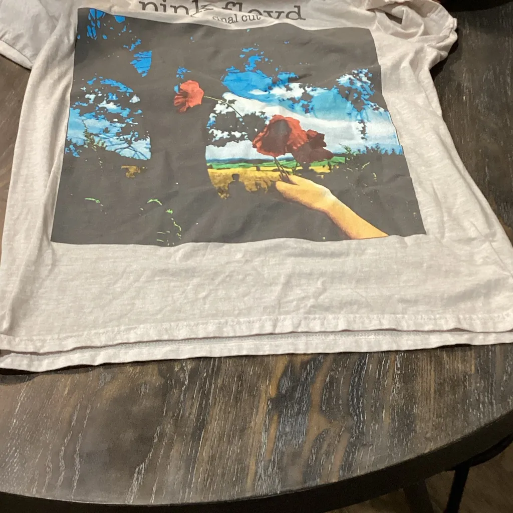 Pink Floyd The Final Cut Band T-Shirt - Image 4