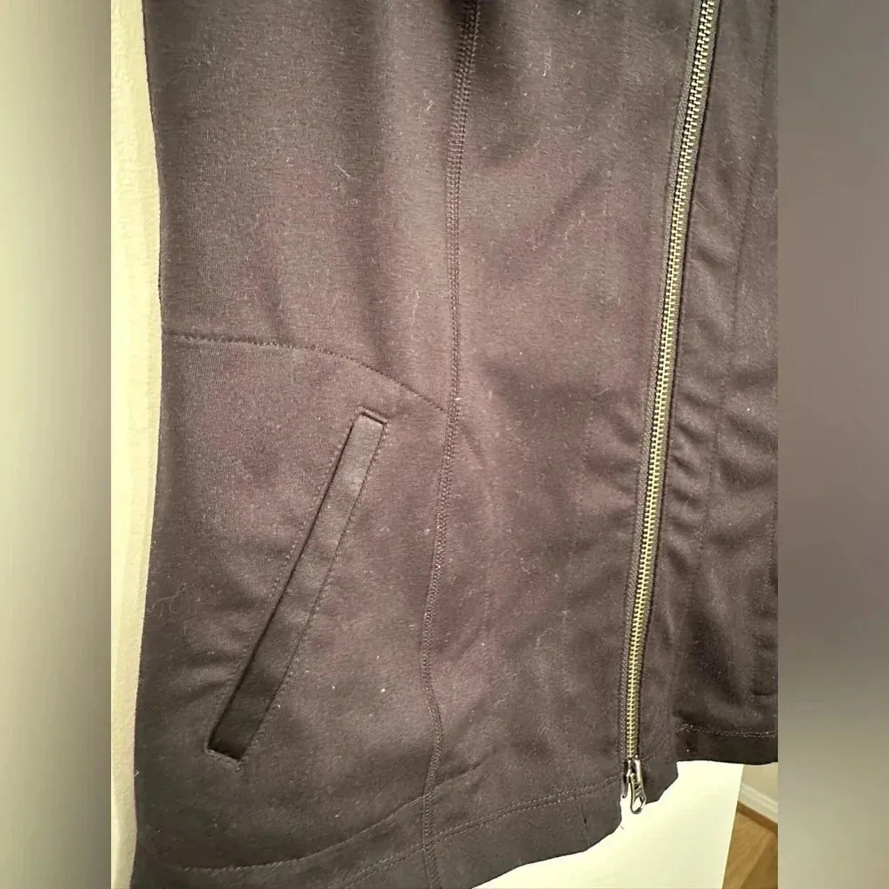 CAbi  black hooded zip up vest - Image 4