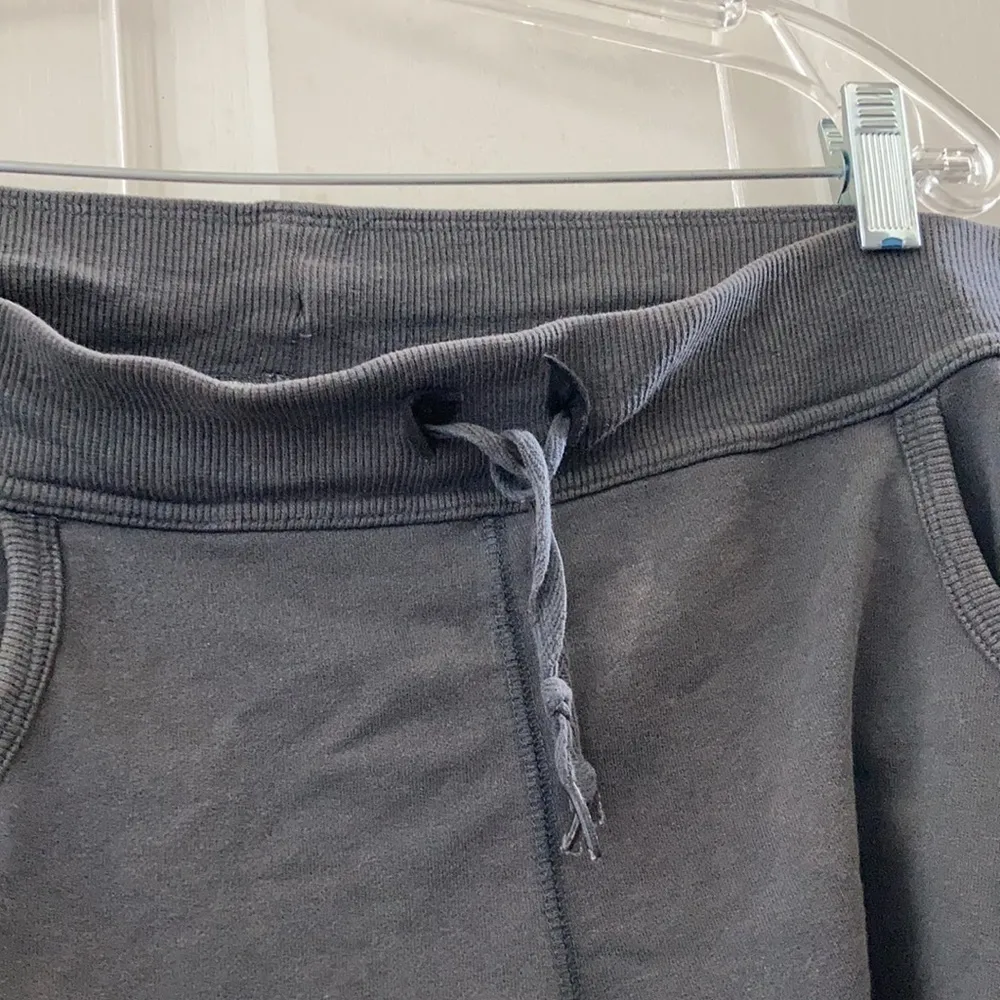 Ladies danskin now shorts medium Gray - Image 3