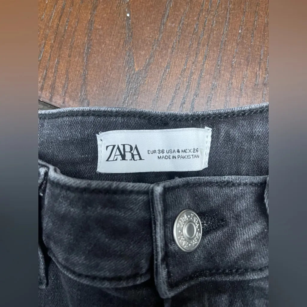 Zara faded black Flare mid-rise Jeans - Image 3