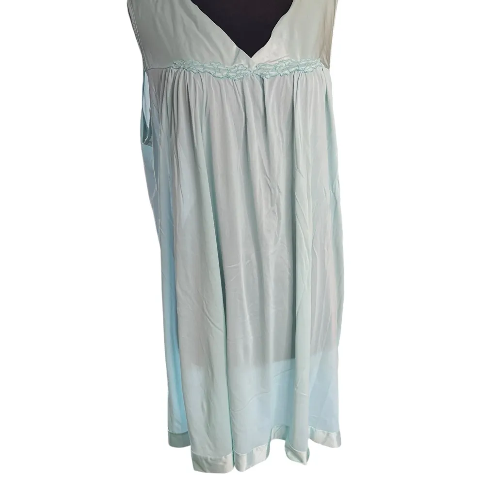 VTG Vanity Fair Nightgown & Robe size XL Mint Green Nylon House Coat Lounger… - Image 2
