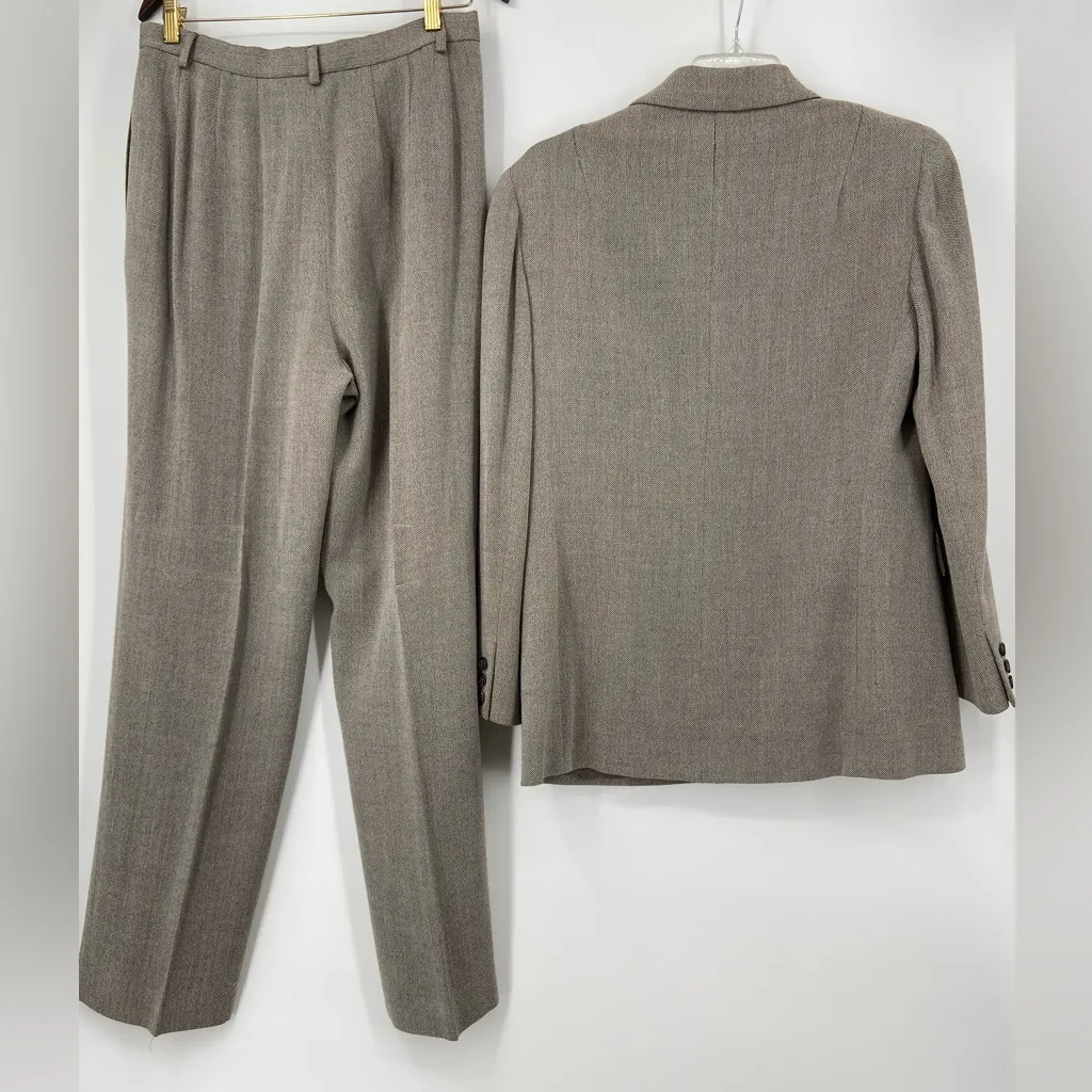 Anne Klein II Womans Suit Vintage Jacket SZ 14 Pants‎ SZ 12 Brown - Image 2