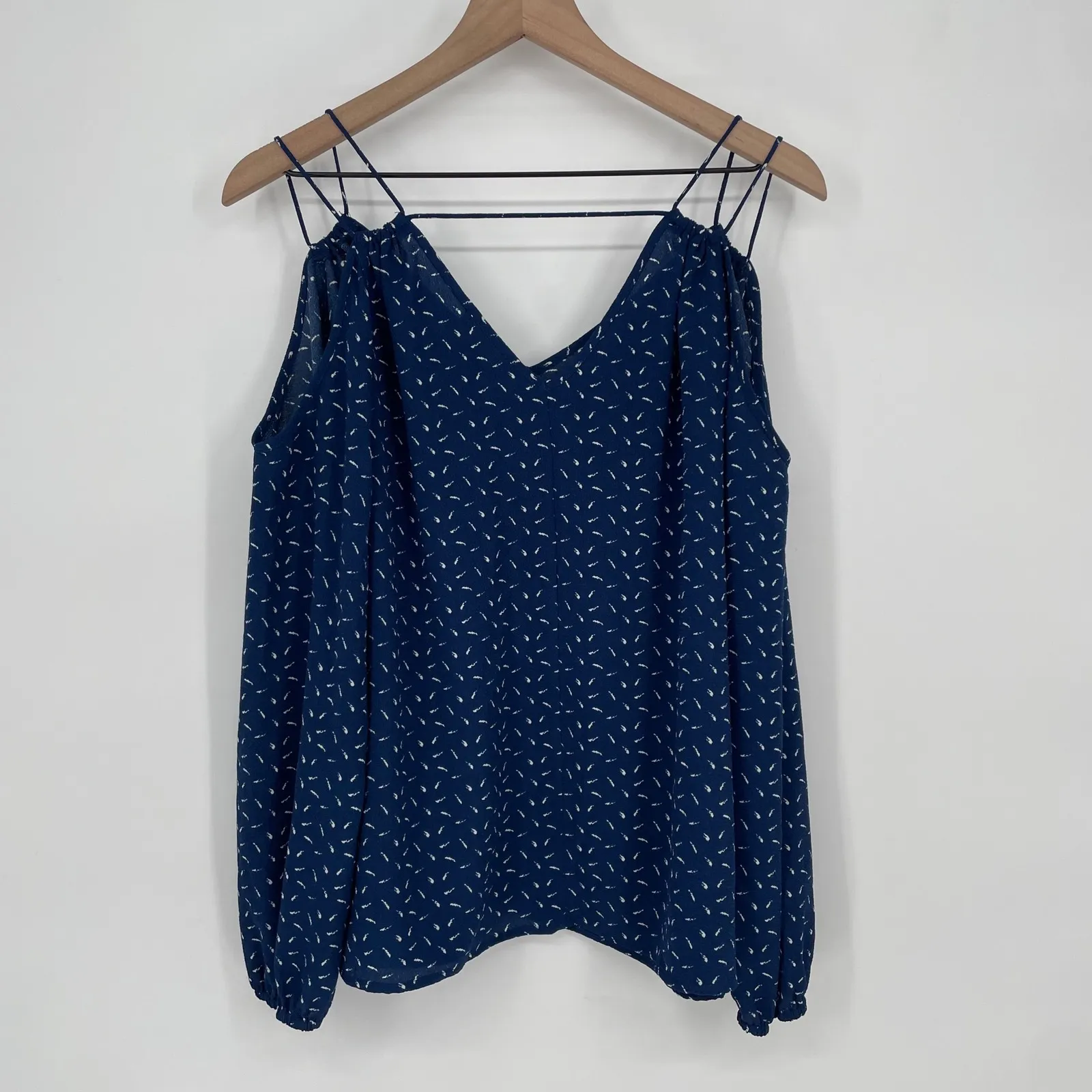 Crescent Navy Blue White Print Cold Shoulder V Neck Spaghetti Strap Blouse Top M - Image 5