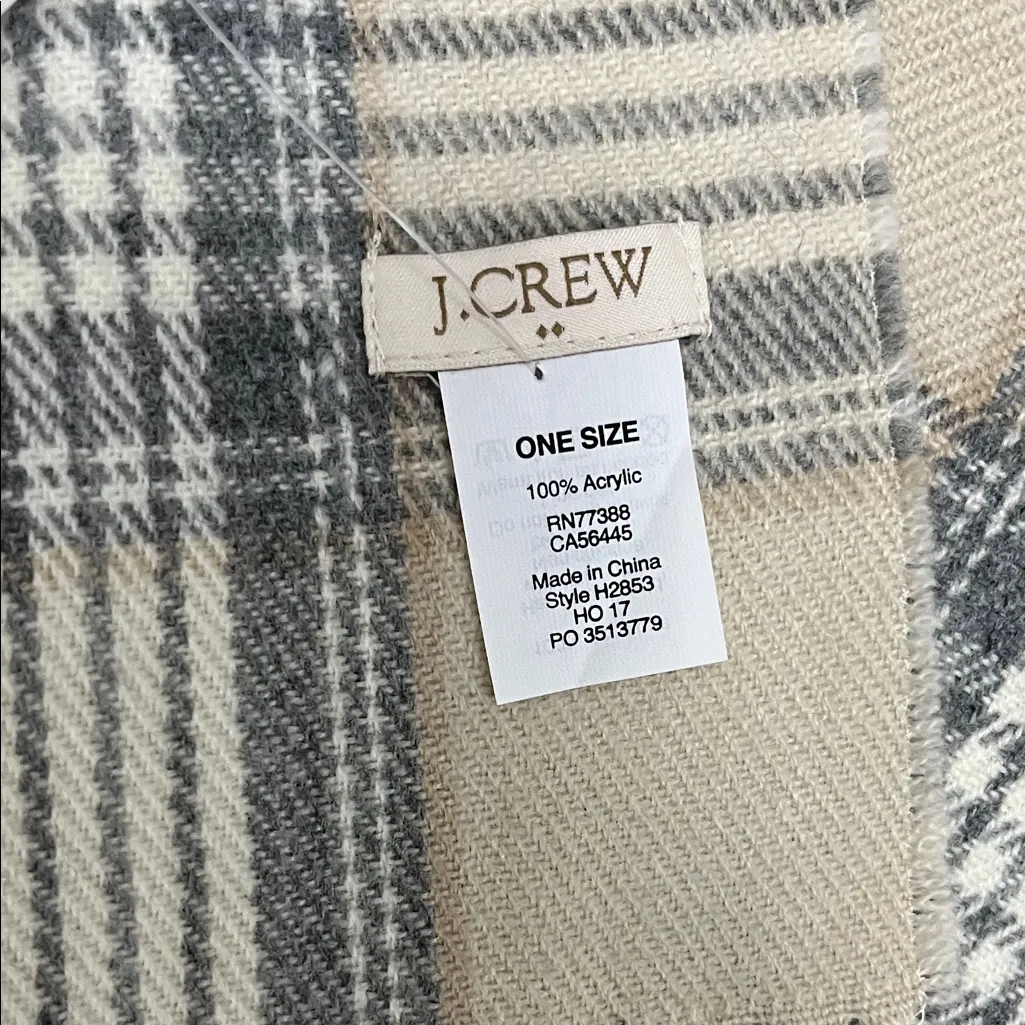 NWT J. Crew Factory Cream White and Gray Plaid Scarf w/ Fringe - Image 6