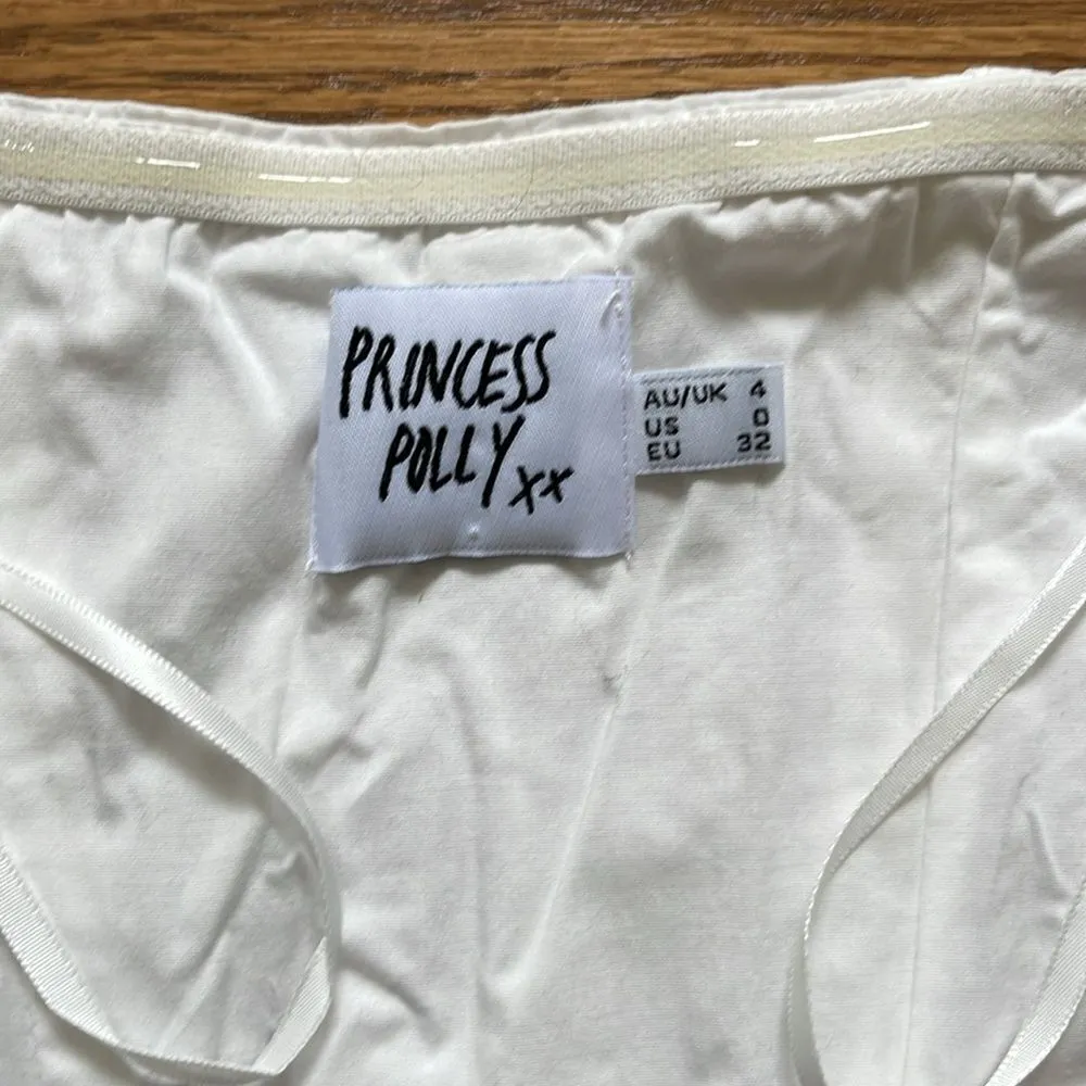 Princess Polly Bandeau.  Size 0.  Fastens in front. - Image 3