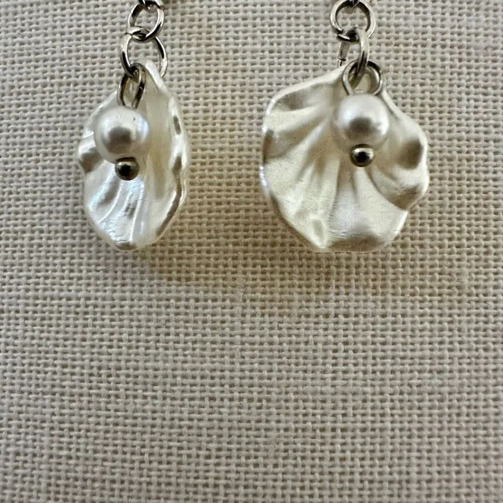 Sea Shell faux Pearl drop Earrings - Image 2