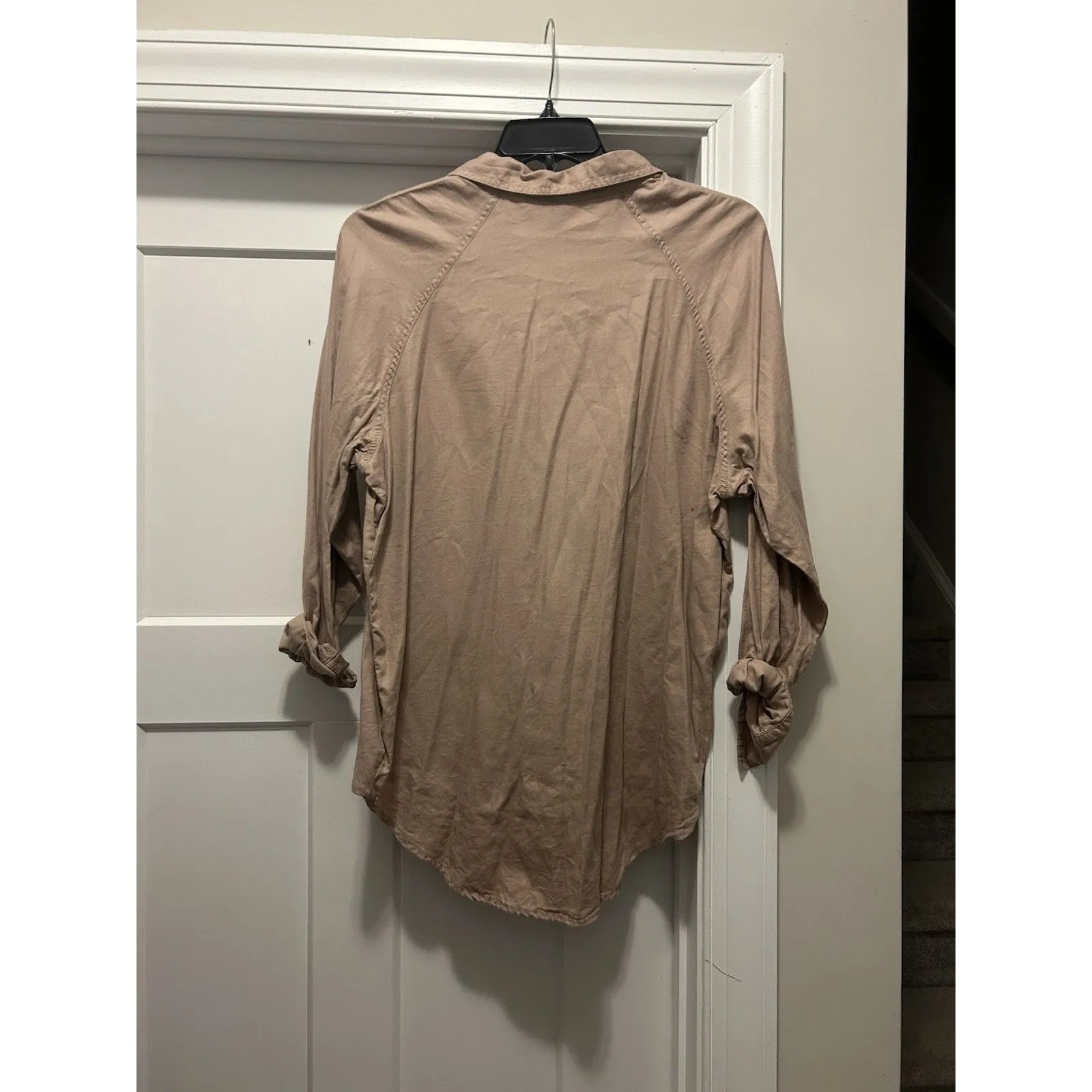 Women’s Universal Thread Soft Pink Oversized Fit Button Down Shirt Size Large - Image 5