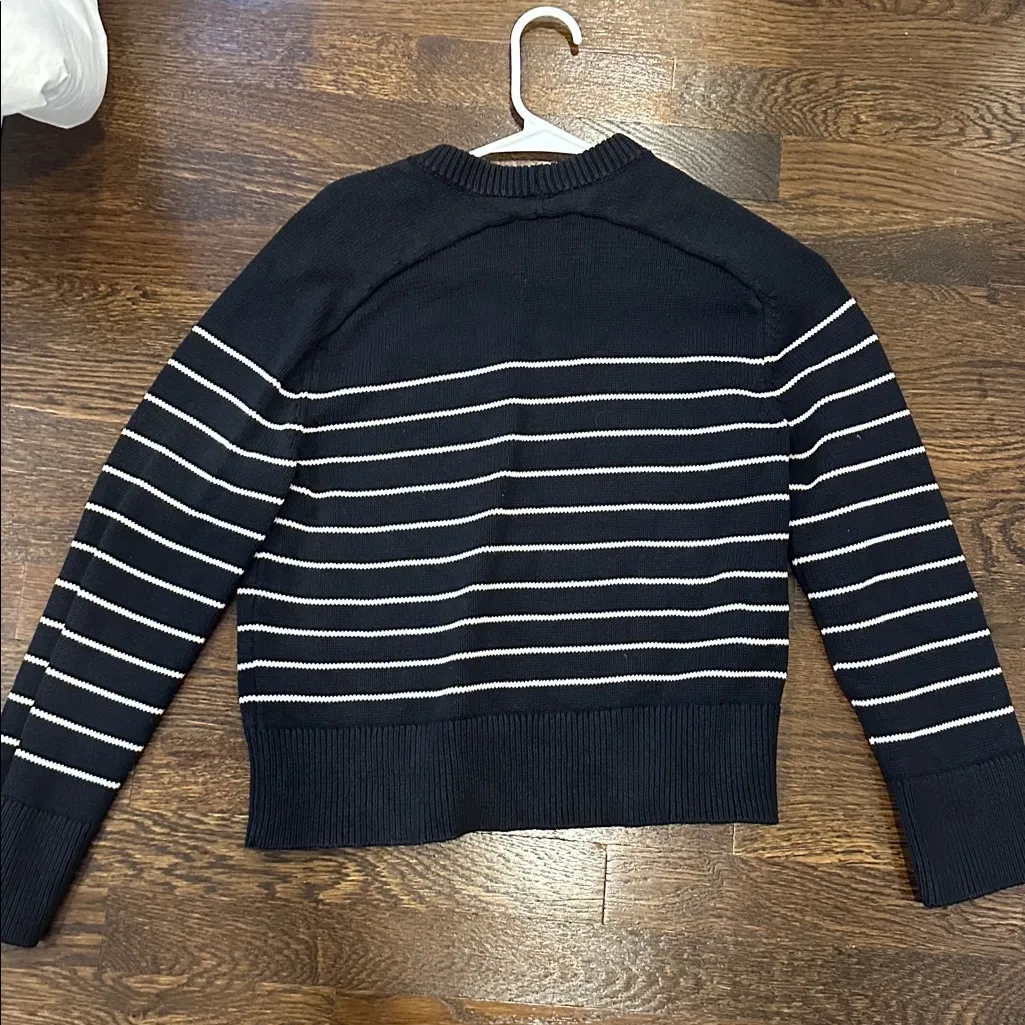 Abercrombie Sweater XS - Image 7