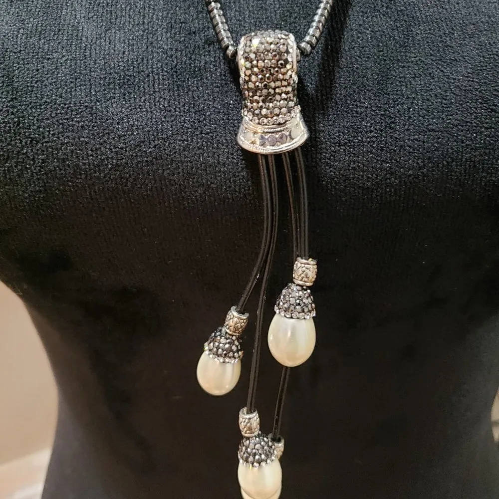 Womens Fashion Silver Bead Negligee Pendant Drop Pearl Necklace w/ Lobster Clasp - Image 3