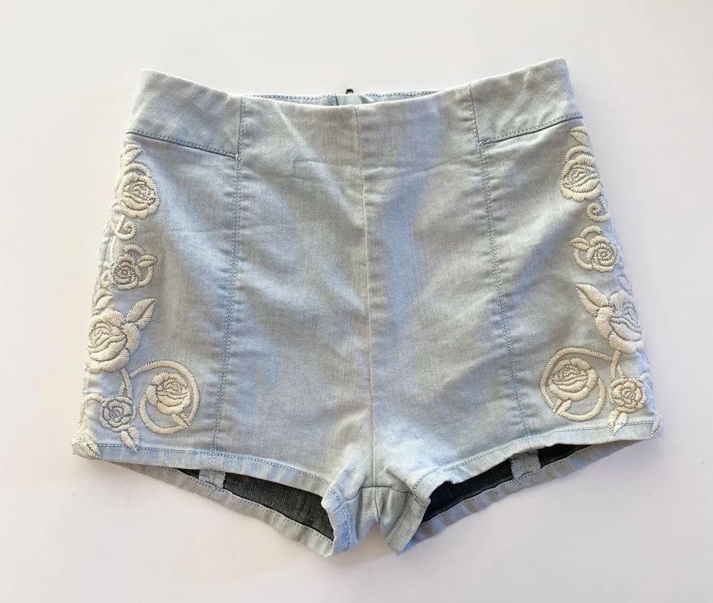 Kimchi Blue Embroidered High Waisted Micro Shorts 6 - Image 2