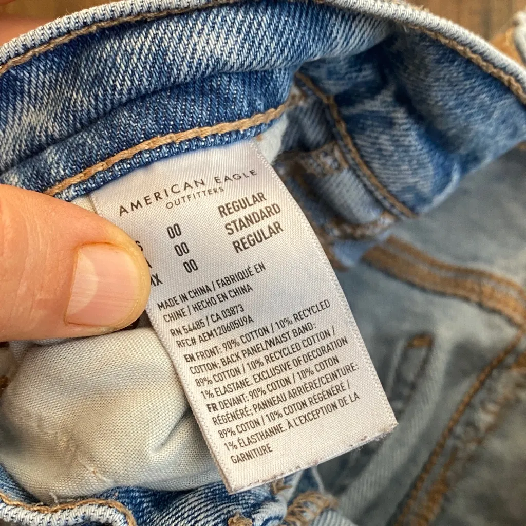 American Eagle Outfitters Light Blue Denim - Image 3