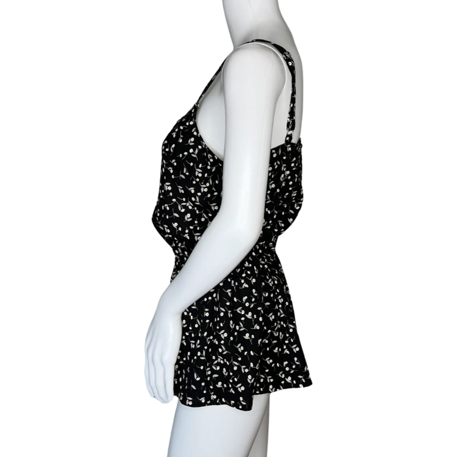 Gibson Shirt‎ Womens Small Black White Ditzy Floral Blouse Tank Flower Bloomcore - Image 3