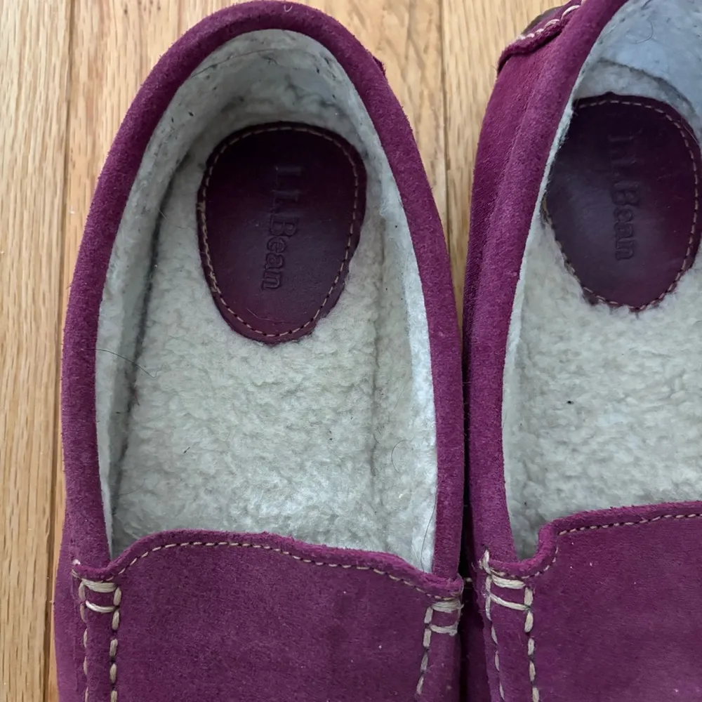 L.L.Bean Women's Wicked Good Moccasin Slippers in a dark purple color Size 6 - Image 3