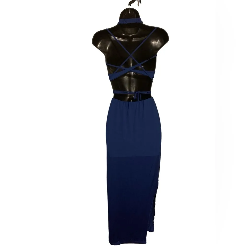 NWOT HOT & SEXY Cross Halter Top w/String Ties & Long Skirt w/Slit.  Throw n Bag - Image 4