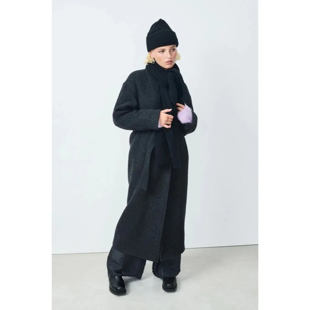 American Vintage East Scarf in Noir One Size New Unisex Wrap - Image 8