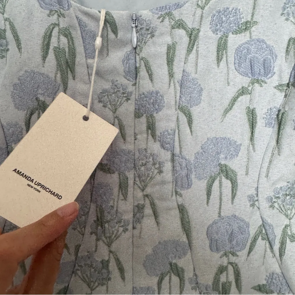 Amanda Uprichard Empire Floral Jacquard
Minidress in Flores Brocade Size M - Image 9