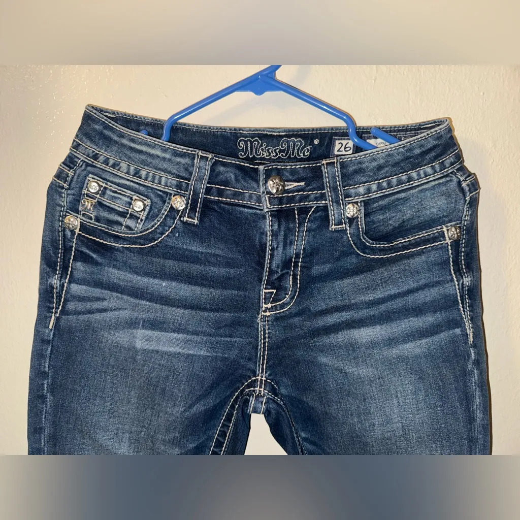 Miss Me Jeans Floral Capris - Image 3