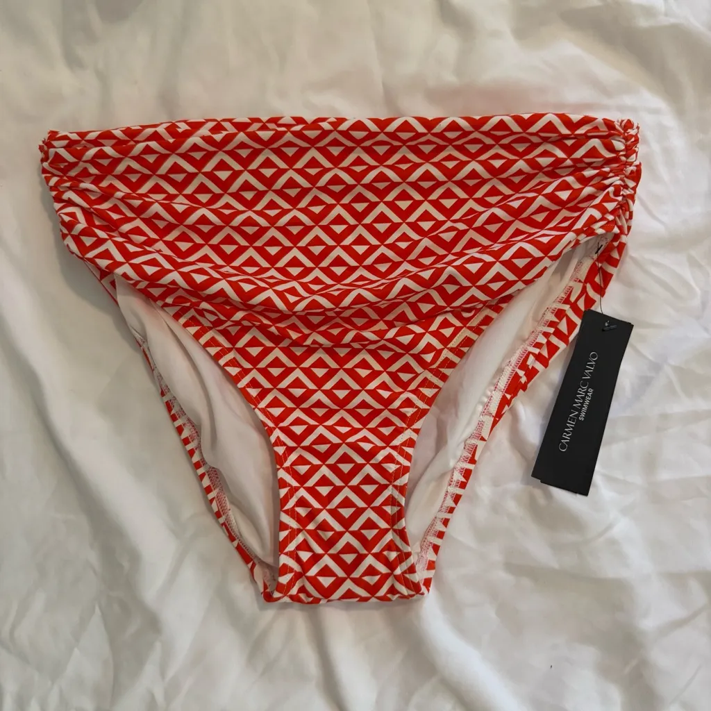 NWT Carmen Marc Valvo Classic Shirred Waist Bikini Bottom - Island Diamond - Image 3