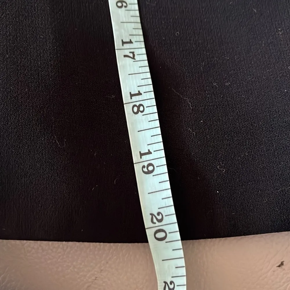 Tahari Women’s Black Blazer Shoulder Pads Embroidered Mock Collar Snap Closuredb - Image 11