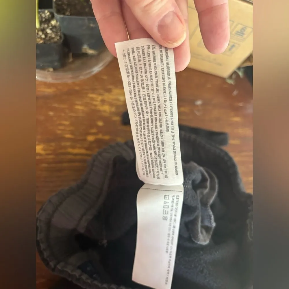 Abercrombie Soft fleece black sweatpants size small cotton blend - Image 2