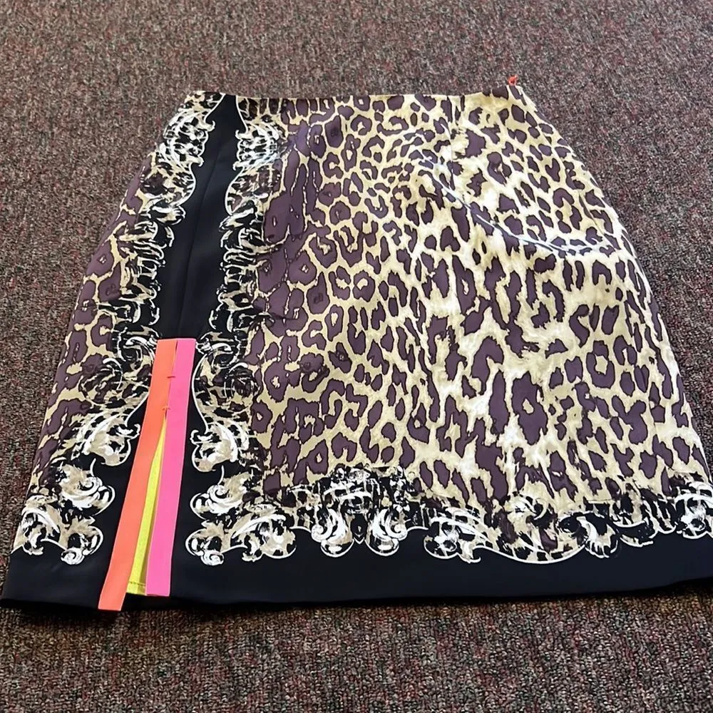 Ellie Tahari silk animal print skirt 6 - Image 2