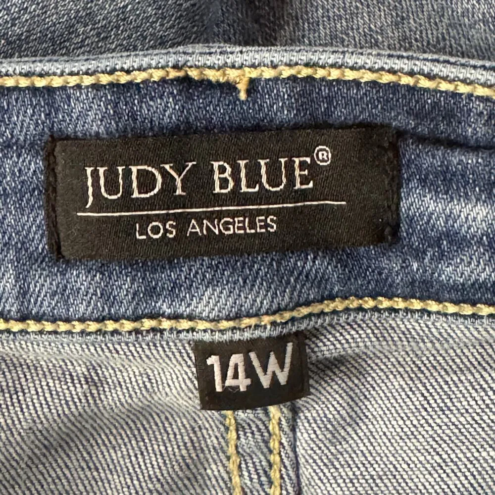 Judy Blue SZ 14W Skinny Fit Cropped Jeans Stretch Mid-Rise Zip-Fly Distressed - Image 8
